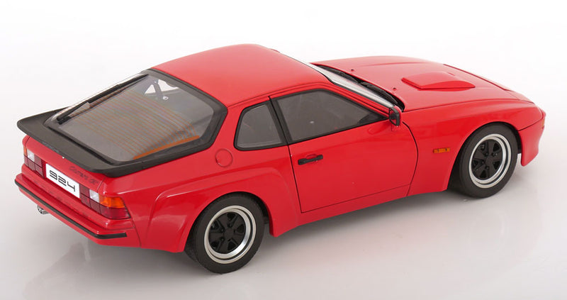 ギャラリービューアに画像をロードする, Porsche 924 Carrera GT 1980/ AUTOart 1/18 ミニカー