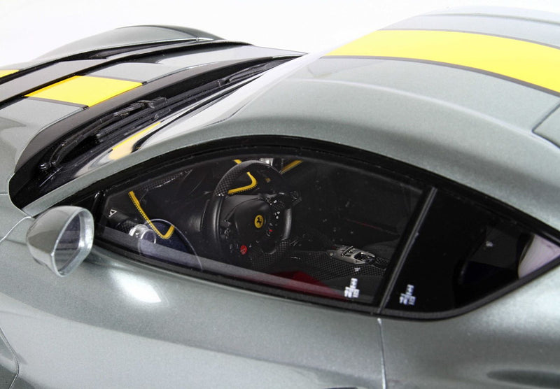 ギャラリービューアに画像をロードする, 【予約】Ferrari 812 Competizione イエロー ストライプ コーバーングレー/ BBR 1/12 232台限定ミニカー