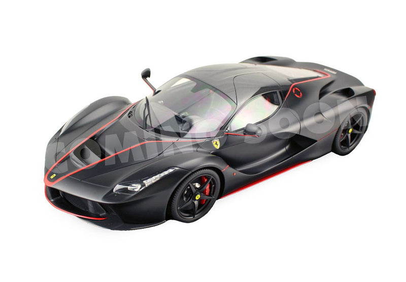 ギャラリービューアに画像をロードする, 【予約】2026年発売予定Ferrari LaFerrari マットブラック レッドストライプ カーボンファイバーベース ディスプレイケース付属/ BBR 1/12 ミニカー
