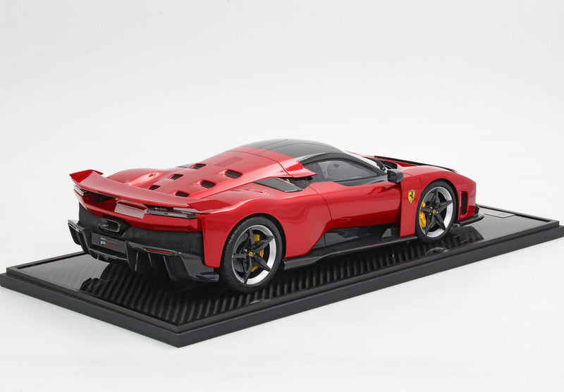 ギャラリービューアに画像をロードする, 【予約】Ferrari F80 カーボンオプション ロッソスーパーカー バイカラーホイール シルバー&カーボン/ BBR 1/12 ミニカー