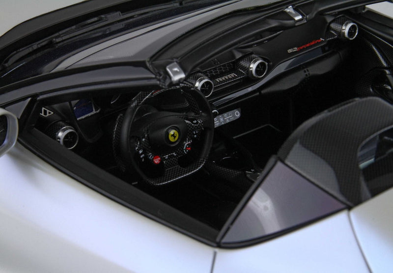 ギャラリービューアに画像をロードする, 【予約】Ferrari 812 Competizione A マットホワイトオンダマリーナ/ BBR 1/12 40台限定ミニカー