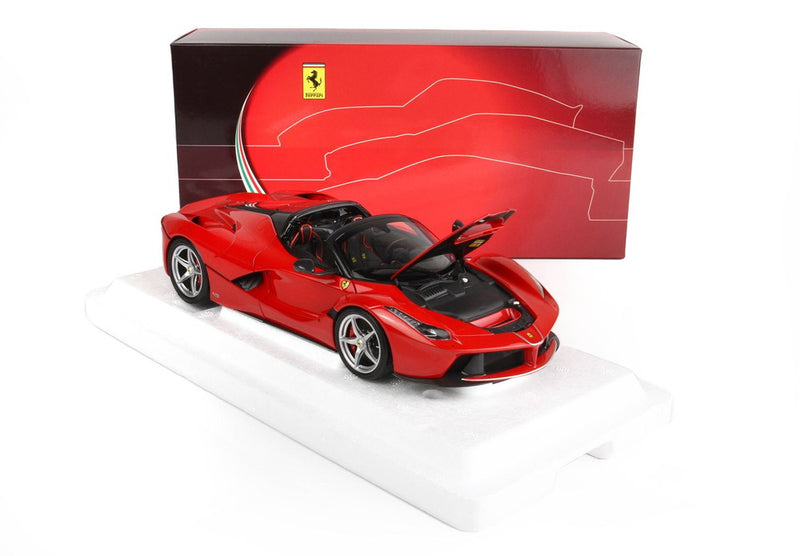 ギャラリービューアに画像をロードする, 【予約】Ferrari LaFerrari APERTA ロッソコルサ322/ BBR 1/18 ミニカー