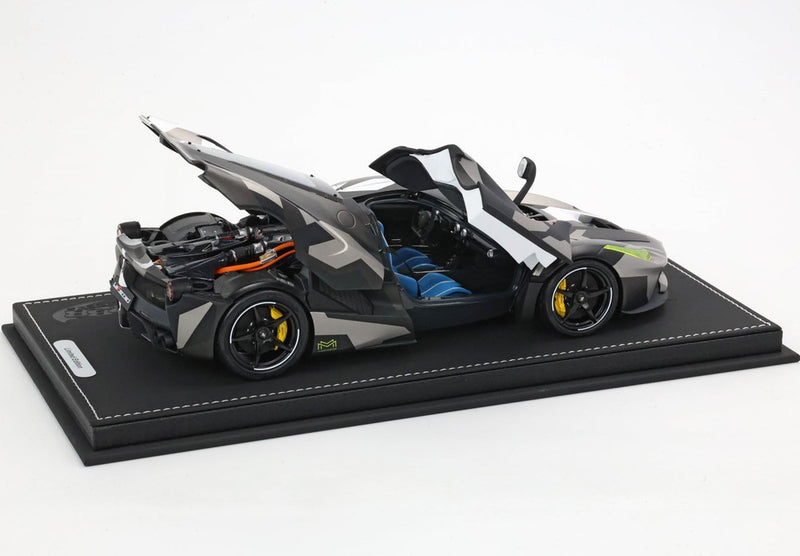 ギャラリービューアに画像をロードする, 【予約】Ferrari LaFerrari 2012 オープンダイキャスト スペシャルパック カモフラージュ ディスプレイケース付属/ BBR 1/18 140台限定ミニカー