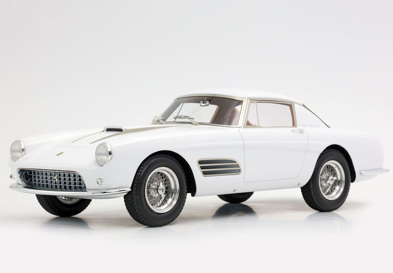ギャラリービューアに画像をロードする, FERRARI 410 スーパーアメリカ シリーズIII s/n 1477 SA ホワイト 108台限定/ BBR 1/18 ミニカー
