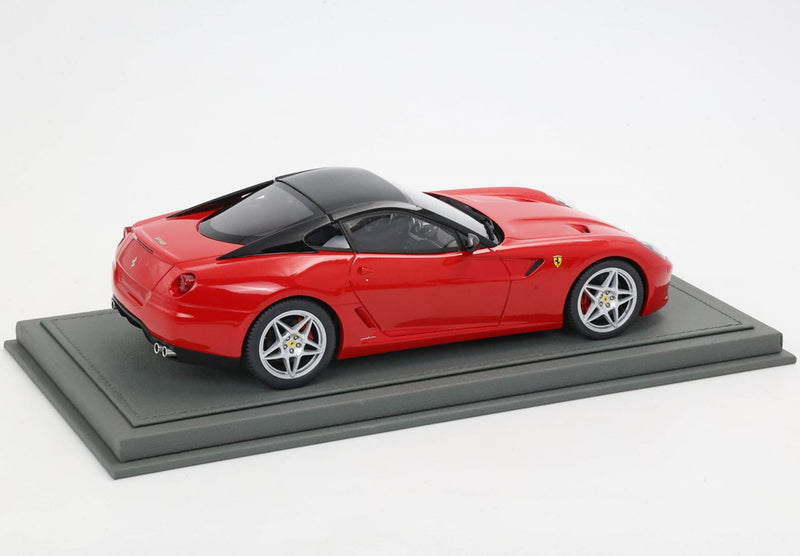 ギャラリービューアに画像をロードする, 【予約】Ferrari 599 GTB Fiorano 2006 オートマチックギア Made In Italy ロッソコルサ ブラックルーフ/ BBR 1/18 72台限定ミニカー