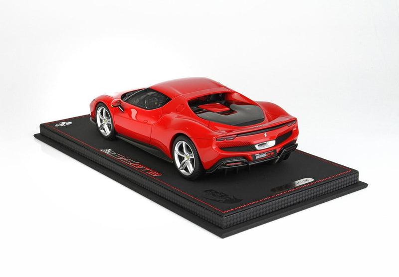 ギャラリービューアに画像をロードする, 【予約】Ferrari 296 GTB ロッソコルサ322/ BBR 1/18 596台限定ミニカー