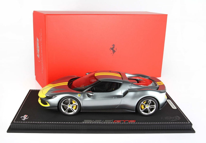 ギャラリービューアに画像をロードする, 【予約】Ferrari 296 GTS アセットフィオラーノ グレイコーバーン/ BBR 1/18 300台限定ミニカー