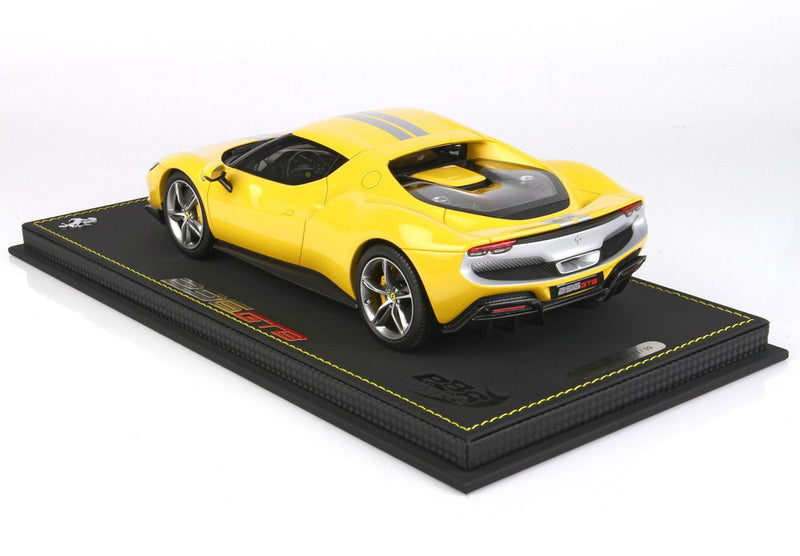 ギャラリービューアに画像をロードする, 【予約】Ferrari 296 GTB パックフィオラーノ イエローモデナ/ BBR 1/18 99台限定ミニカー