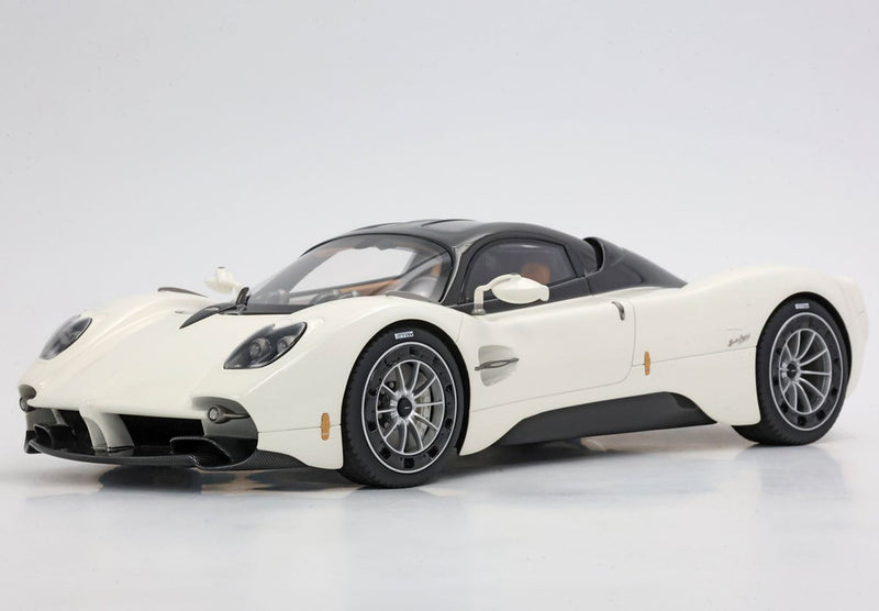 ギャラリービューアに画像をロードする, 【予約】Pagani Utopia パールホワイト ボディ&ブレーキ/ BBR 1/18 30台限定ミニカー