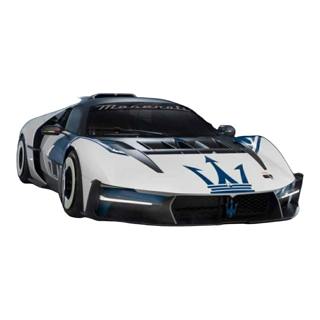 マセラティ MCXTREMA 2023 コルサカラー 1/18 BBR ミニカー 予約