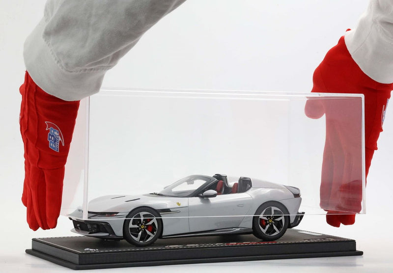 ギャラリービューアに画像をロードする, Ferrari 12Cilindri Spider アークティックホワイト シルバー グロスブラックホイール/ BBR 1/18 24台限定ミニカー