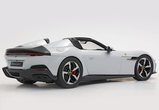Ferrari 12Cilindri Spider アークティックホワイト シルバー グロスブラックホイール/ BBR 1/18 24台限定ミニカー