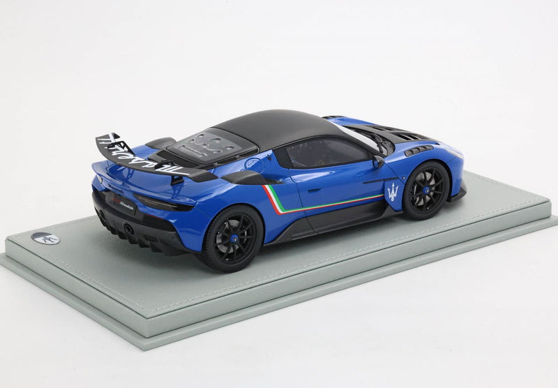 ギャラリービューアに画像をロードする, 【予約】2026年発売予定Maserati GT2 Stradale ブルーインフィニート イタリアンストライプ/ BBR 1/18 ミニカー