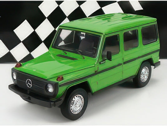 MERCEDES BENZ GCLASS LONG (W460) 1980 LIGHT GREEN/MINICHAMPS 1/18ミニカー