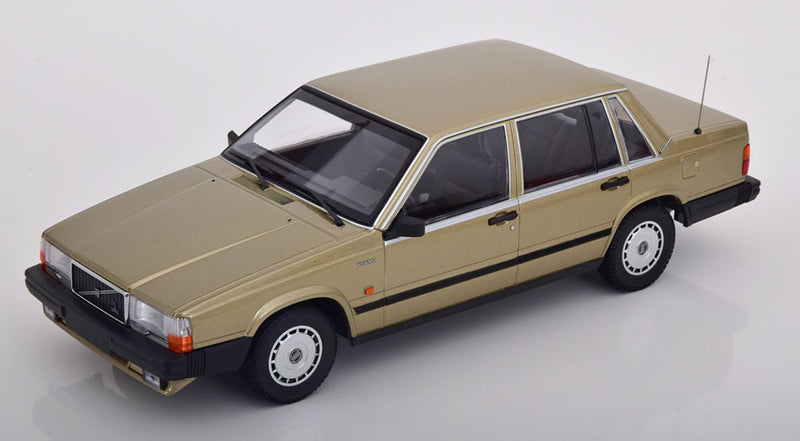 ギャラリービューアに画像をロードする, Volvo 740 GL セダン 1986 限定900個/ MINICHAMPS 1/18 ミニカー