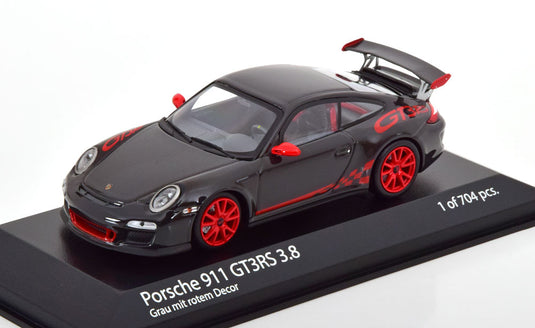 ポルシェ 911 (997) GT3 RS 3.8 2009 グレー/レッド 704台限定/ MINICHAMPS 1/43 ミニカー