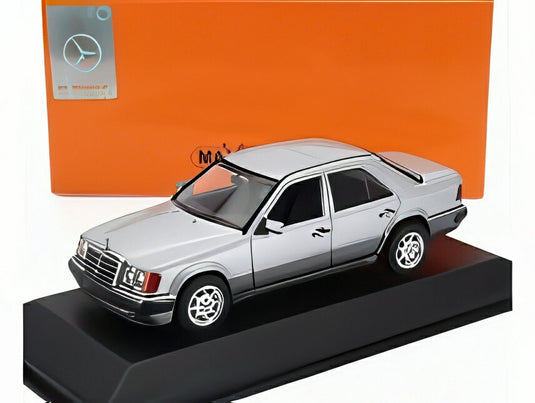MERCEDES BENZ Eクラス 500E V8 W124 1991 シルバー/ MINICHAMPS 1/43 MAXICHAMPSミニカー