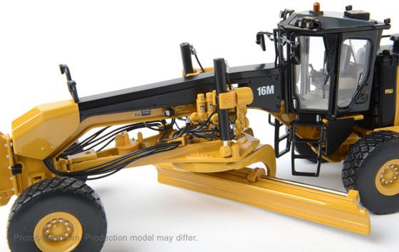 ギャラリービューアに画像をロードする, Cat 16M grader / CCM 1/48 建設機械模型 工事車両
