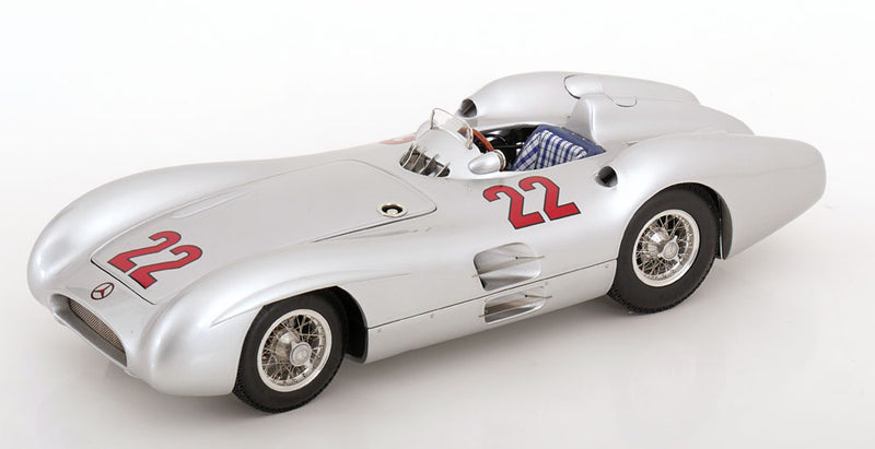 ギャラリービューアに画像をロードする, Mercedes W196R Stromlinie No.22 フランスGP Herrmann 1954 限定1000個/ CMC 1/18 ミニカー