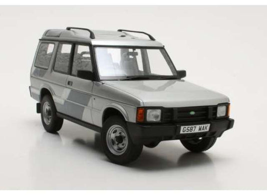 1989 Land Rover Discovery MKI シルバーメタリック/Cult-Scale 1/18ミニカー