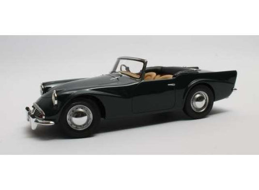 1959-1964 Daimler SP250 Dart, green/Cult-Scale 1/18ミニカー