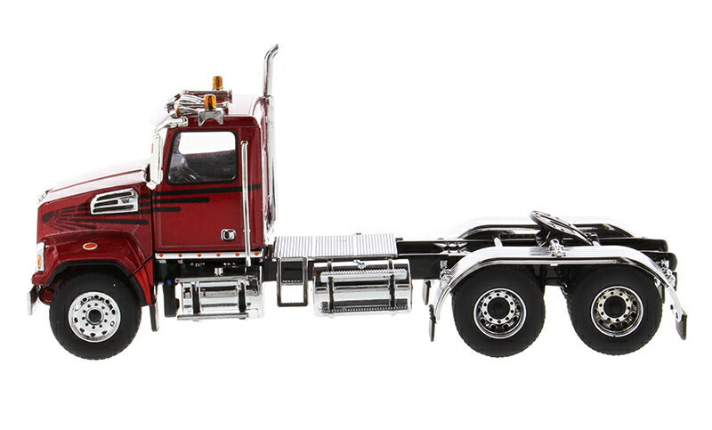 ギャラリービューアに画像をロードする, Western Star 4700 SF タンデム デイキャブ メタリックレッド トラック / Diecast Masters 1/50 建設機械模型 工事車両