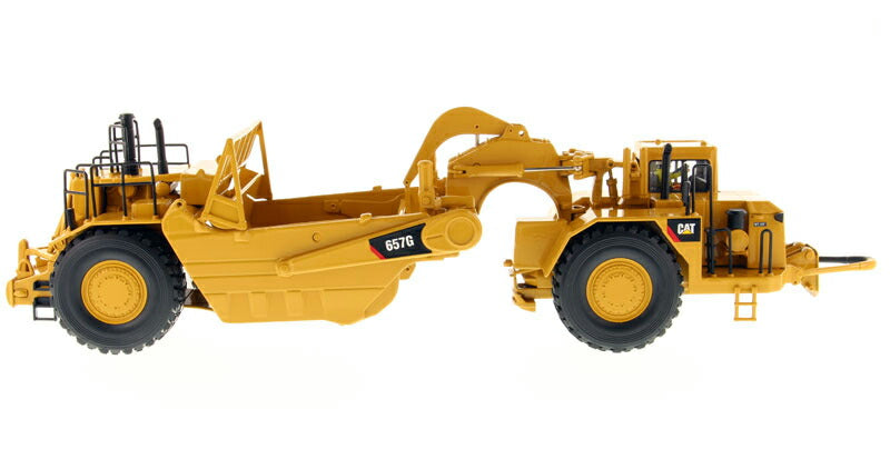 ギャラリービューアに画像をロードする, Caterpillar 657G ホイールトラクター スクレーパー - コアクラシックシリーズ / Diecast Masters 1/50 建設機械模型 工事車両
