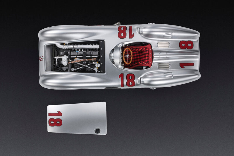 ギャラリービューアに画像をロードする, 【予約】2025年発売予定MERCEDES BENZ F1 W196R STREAMLINERS N 18 WINNER FRANCE GP JUAN MANUEL FANGIO 1954 WORLD CHAMPION SILVER/GP Replicas 1/18ミニカー
