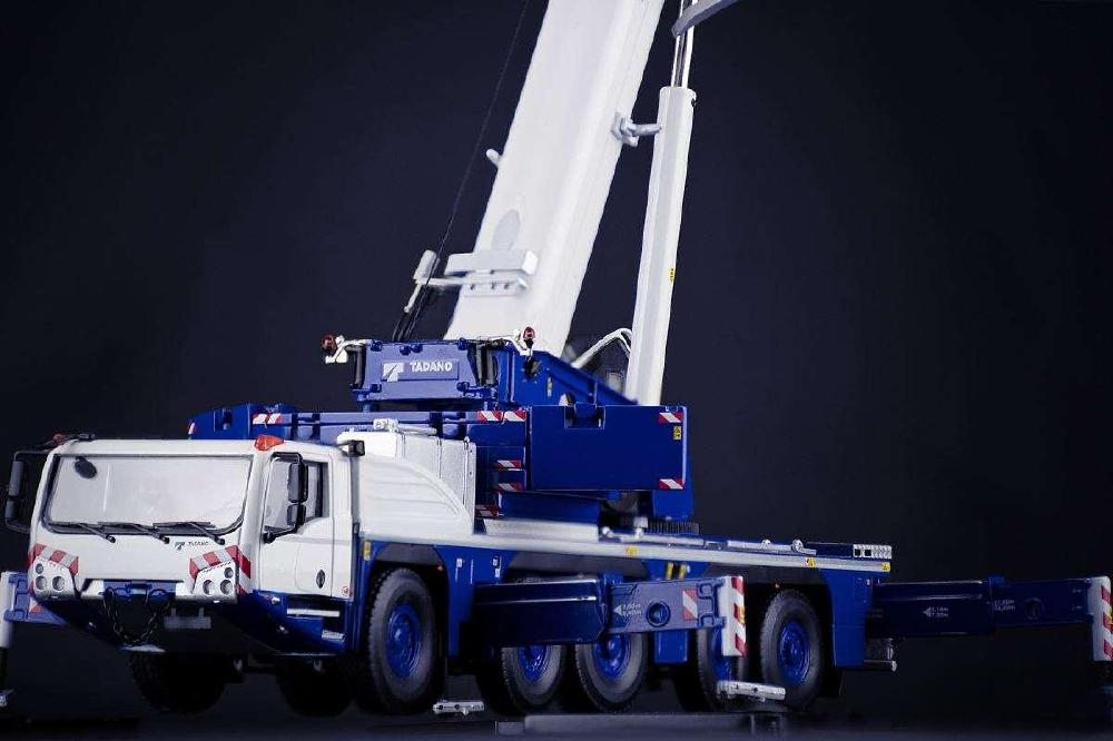 Tadano AC 5.250-1 mobile craneトレーラー /IMC 1/50建設機械模型 – ラストホビー