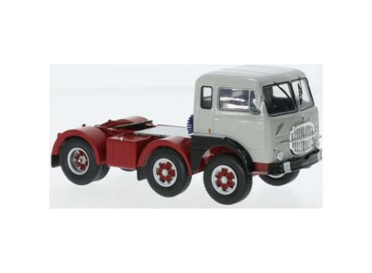 1961 Fiat 690 T1、グレー/ IXO 1/43 ミニカー
