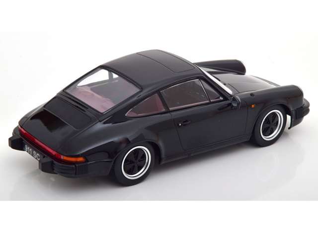 ギャラリービューアに画像をロードする, 1983 Porsche 911 SC Coupe, black/KK-SCALE 1/18ミニカー