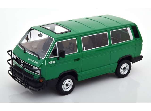 ギャラリービューアに画像をロードする, 1987 Volkswagen Bus T3 Syncro Jagdwagen, green/KK-SCALE 1/18ミニカー