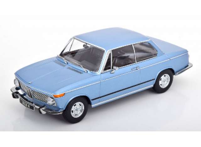 ギャラリービューアに画像をロードする, 1971 BMW 2002 ti 1.Serie, lightblue metallic/KK-SCALE 1/18ミニカー