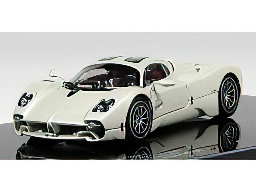 半額 50％OFFの通販 予約】2025年発売予定PAGANI UTOPIA 1/43 WHITE/LCD 2022 ミニカー