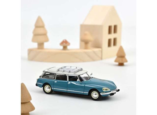 1974 Citroen DS 23 Break ラグーンブルーミニカー/ Norev1/43
