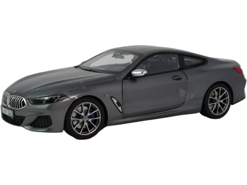 BMW M850i 2019 Bleu métallisé 1/18 BMW M850i 2019 Bleu métallisé 1/18