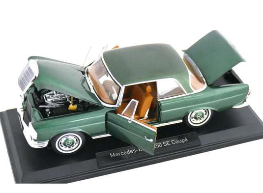 1965-1967 Mercedes Benz 250 SE Coupe with brown Interior, green/Norev 1/18ミニカー 1000台限定