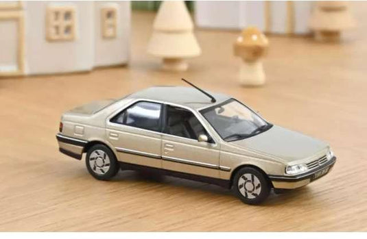 1991 プジョー 405 SRi メイフェアベージュメタリック/ Norev 1/43 ミニカー