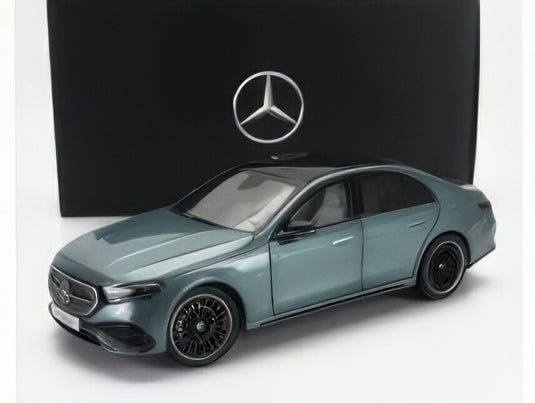 MERCEDES BENZ ECLASS (W214) AMG LINE 2024 VERY LIGHT GREEN MET/NOREV 1/18ミニカー