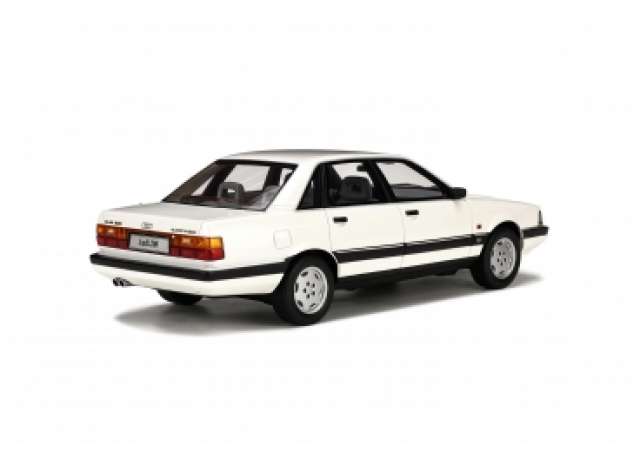 ギャラリービューアに画像をロードする, 1989 Audi 200 Quattro 20v レジンシリーズ pearl white 9019/OTTO 1/18ミニカー 2000台限定
