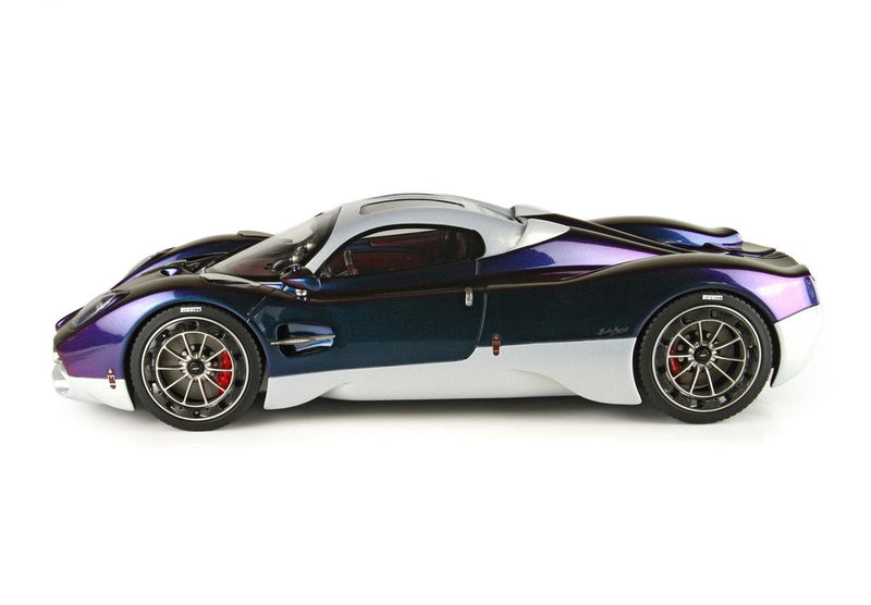 ギャラリービューアに画像をロードする, PAGANI UTOPIA 2022 CHAMALEON PURPLE BLUE MET/BBR 1/18ミニカー 48台限定