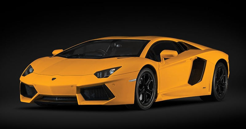 ギャラリービューアに画像をロードする, 【予約】LAMBORGHINIランボルギーニ AVENTADOR LP700-4 2011 - YELLOW /Pocher 1/8 モデルキットミニカー