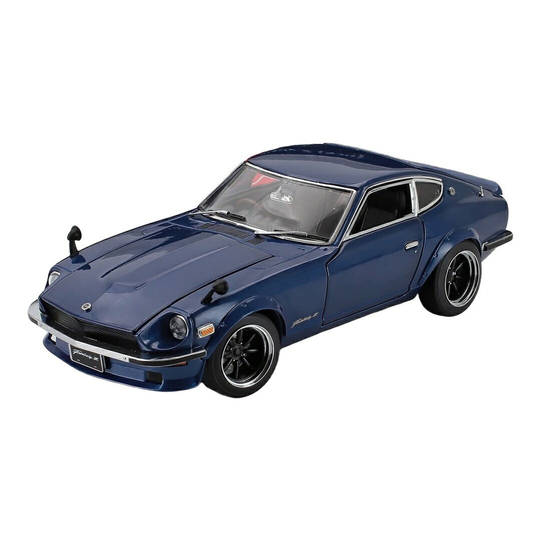 日産 フェアレディZ S30 1970 ミッドナイトブルー 1/18スケール サン
