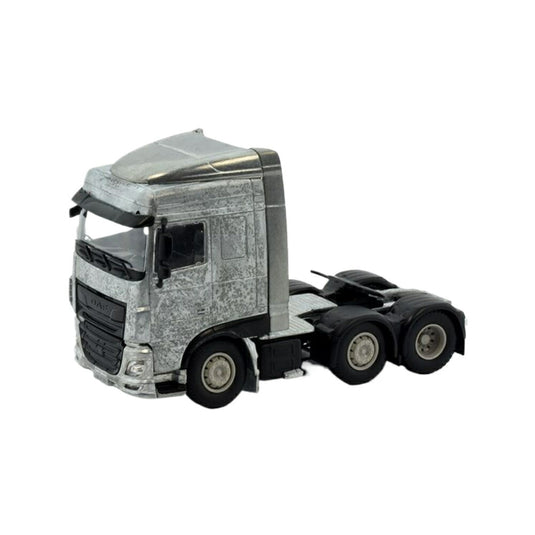 Bausatze DAF Space Cab Euro 6 6x2 トラクタ トラック / TEKNO 1/50 建設機械模型 工事車両