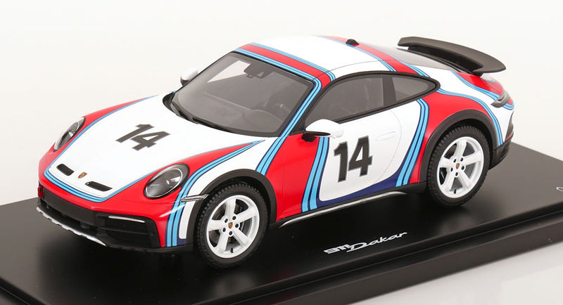 ギャラリービューアに画像をロードする, Porsche 911 (992) Dakar Martiniデザイン ケース付 2023 Porsche特注モデル 限定911個/ Spark 1/18 ミニカー