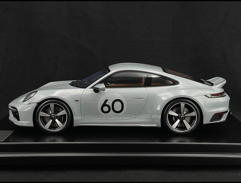 ギャラリービューアに画像をロードする, Porscheポルシェディーラーモデル 911 Sport Classic Type 992 2022 Sport Grey Metallic 1/12 Spark