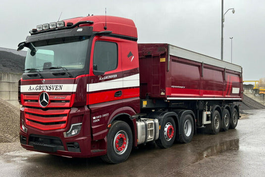 A. van Grunsven Mercedes Benz Actros MP5 Stream Space ツインステア ティッパートレーラー / WSI 1/50 建設機械模型 工事車両