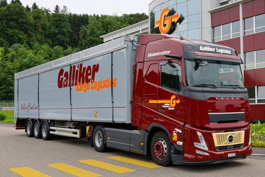 【予約】2026年発売予定 GALLIKER VOLVO FH エアロ グローブトロッター 4X2 ボリュームトレーラー 3軸 トレーラー / WSI 1/50 建設機械模型 工事車両