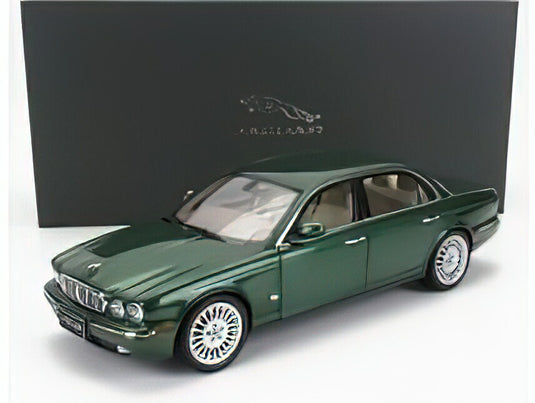 JAGUAR - XJ6 (X350) 2003 - RACING GREEN /ALMOST-REAL 1/18 ミニカー