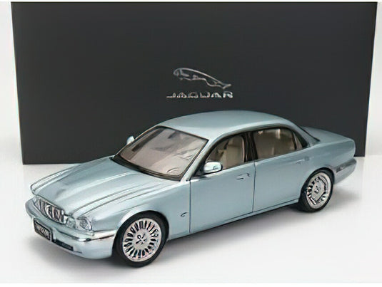 JAGUAR - XJ6 (X350) 2003 - LIGHT BLUE /ALMOST-REAL 1/18 ミニカー